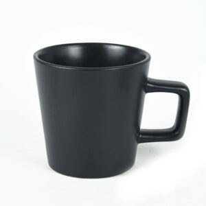 Tienda Naranja 5 mug asa stoneware negro 325ml